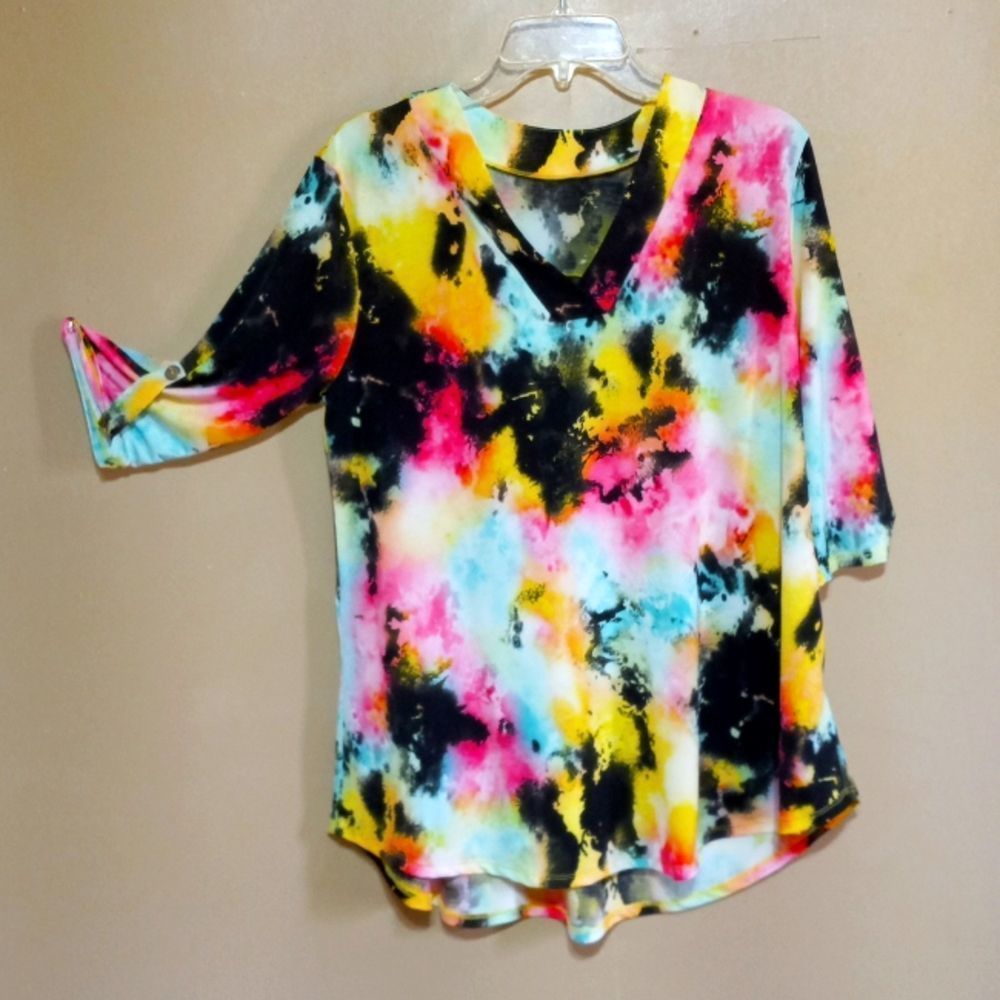 Color Splash poly spandex v-neck oversized tunic top, sz M